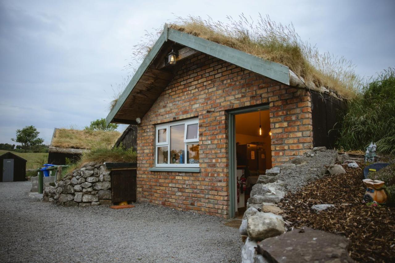 Mayo Glamping Castlebar Bagian luar foto