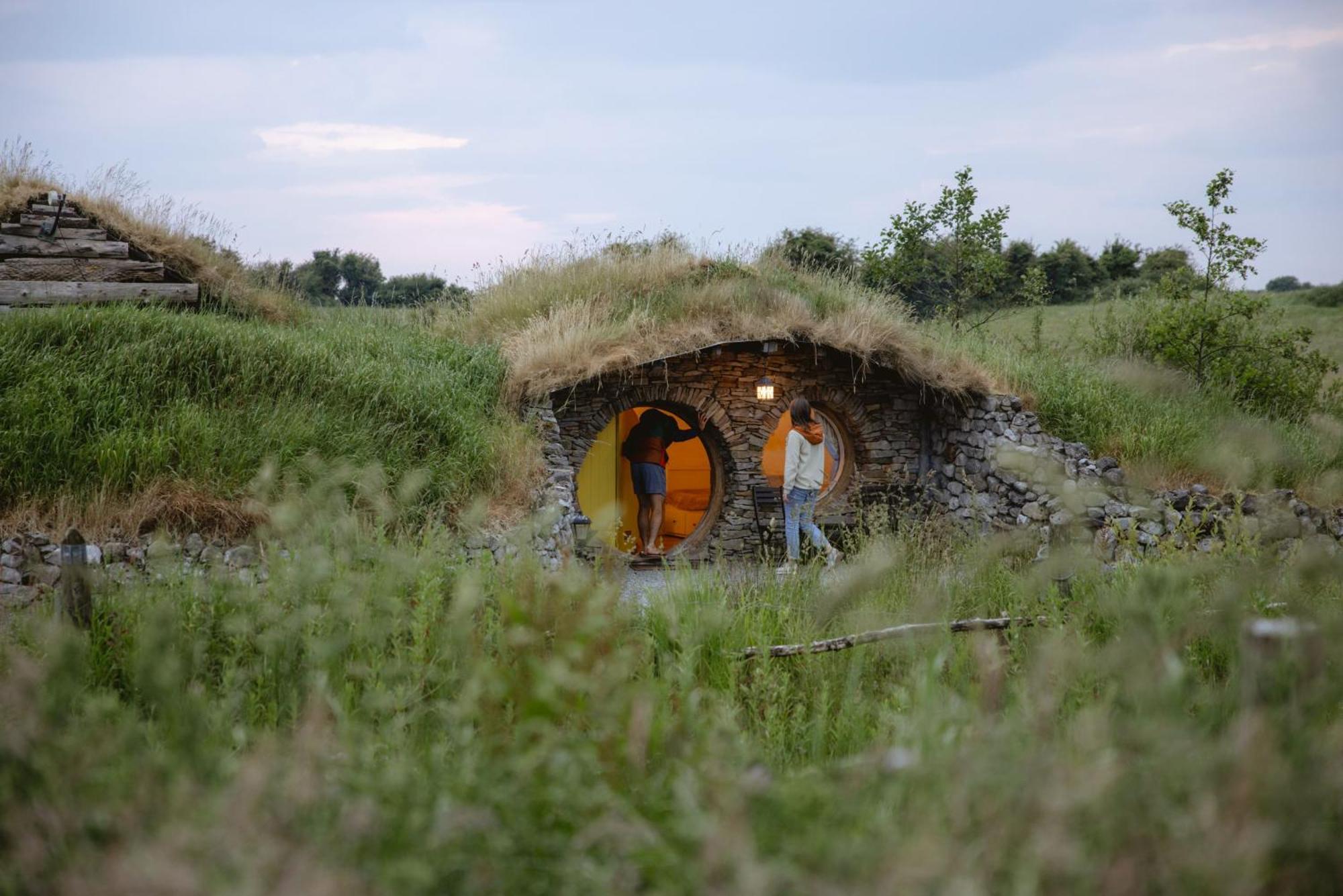 Mayo Glamping Castlebar Bagian luar foto