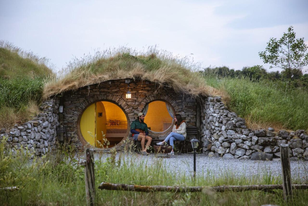 Mayo Glamping Castlebar Bagian luar foto